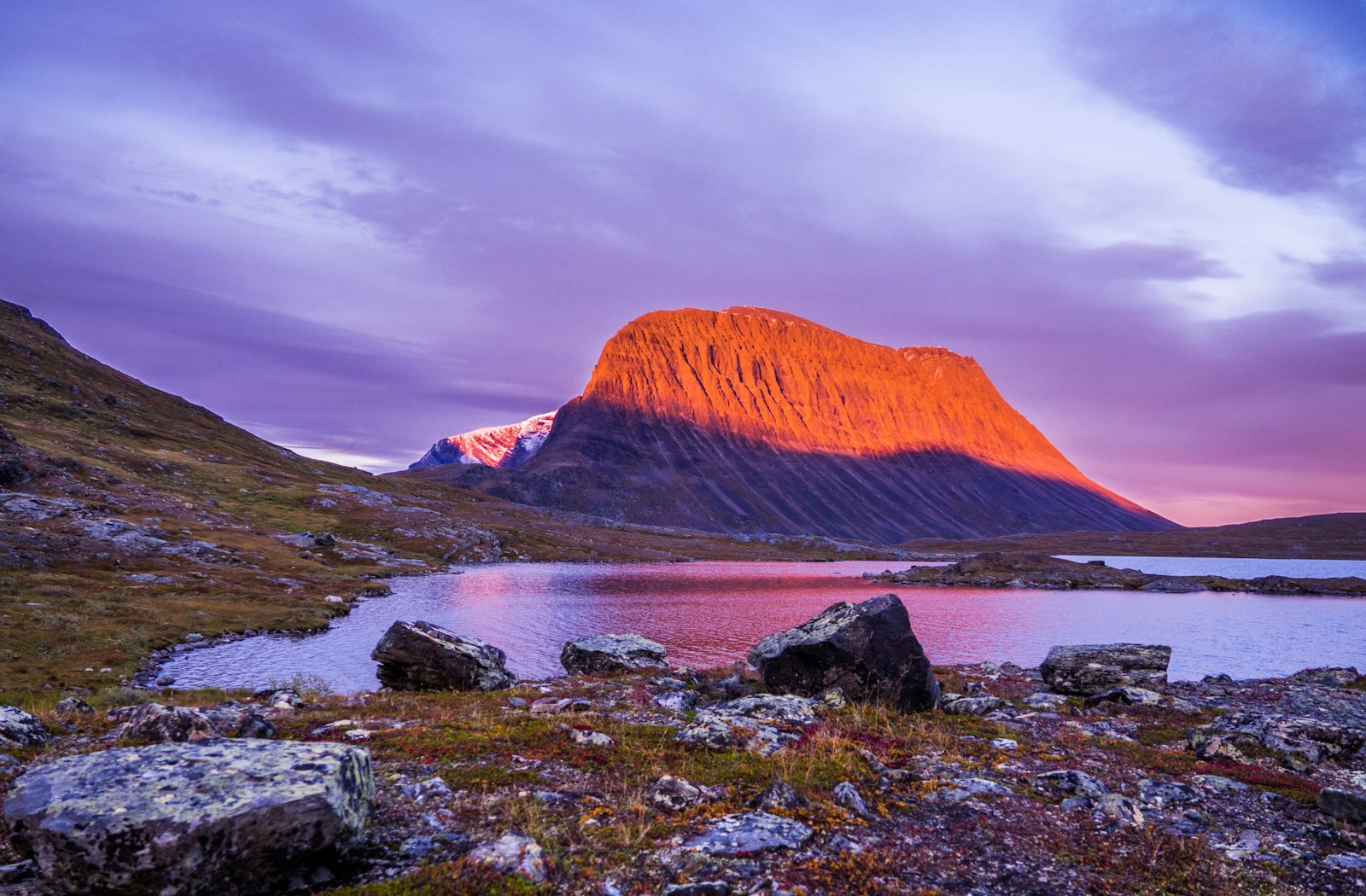 Brown mountains near the Kebnekaise mountain station close to Kiruna in Swedish Lapland